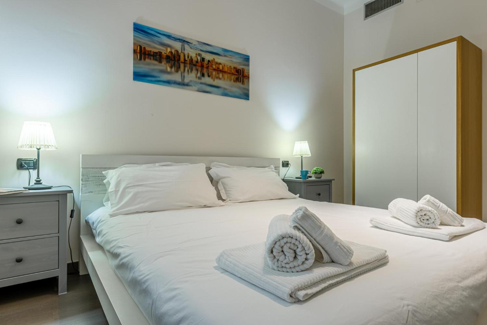 Sant' Ambrogio Flat Apartment Милано Екстериор снимка