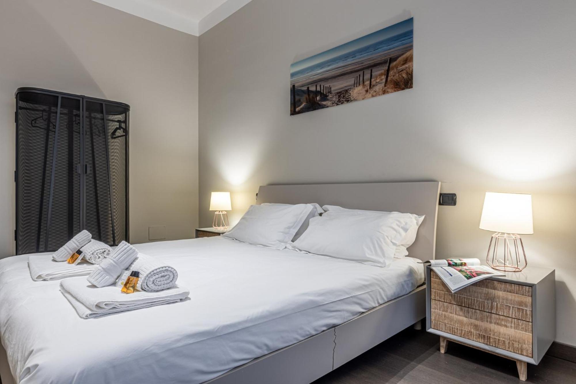 Sant' Ambrogio Flat Apartment Милано Екстериор снимка